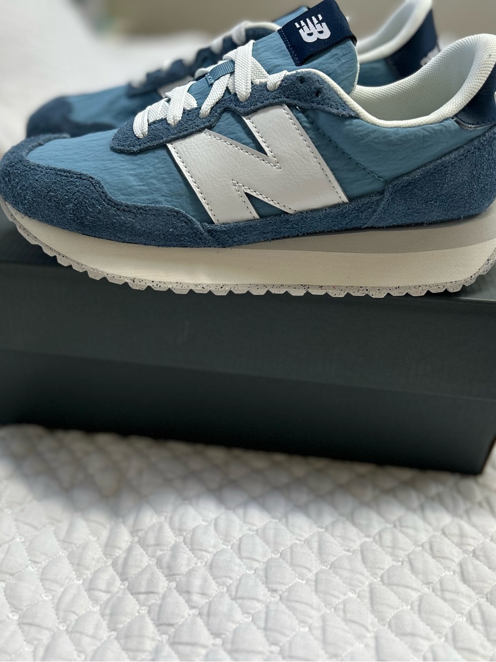 New Balance Women’s 237 Light Blue and Suede Sneaker.